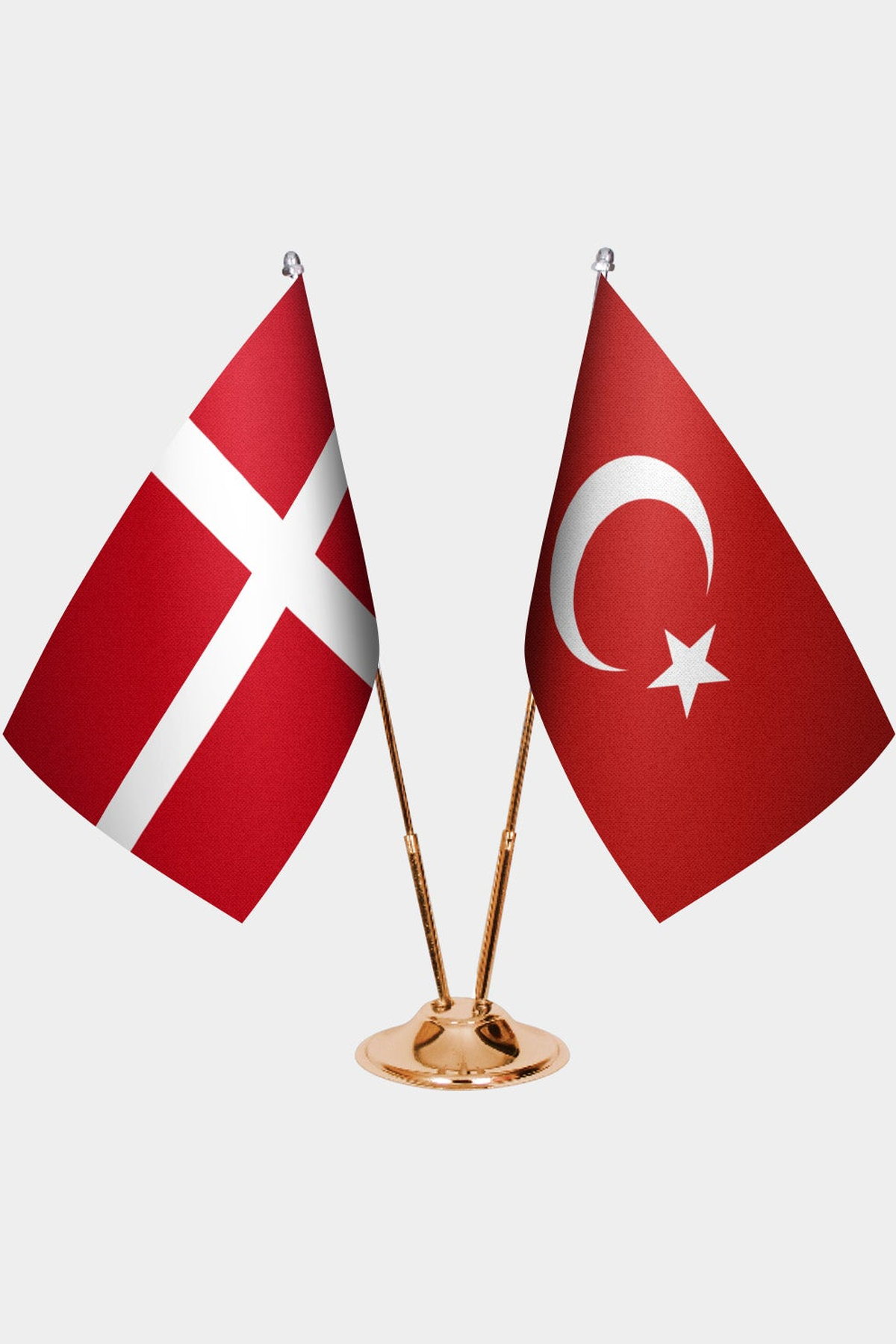 Danimarka ve Türkiye İkili Masa Bayrağı Seti kurulum görünümü