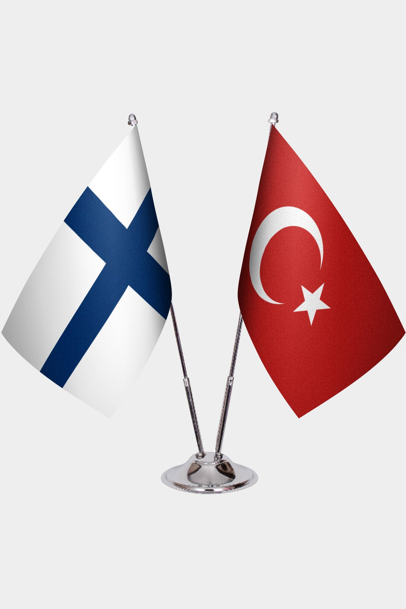 Finlandiya ve Türkiye İkili Masa Bayrağı Seti