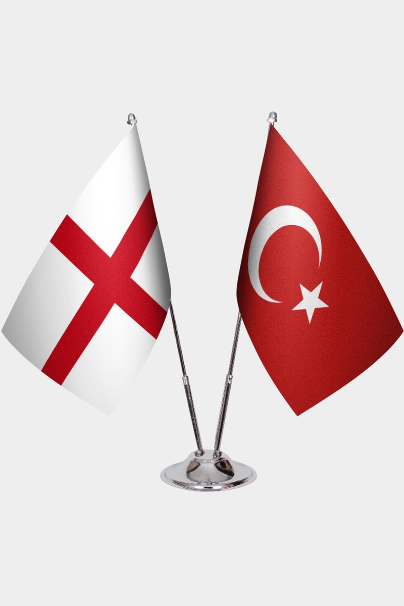 İngiltere (St. George Haçı) ve Türkiye İkili Masa Bayrağı Seti