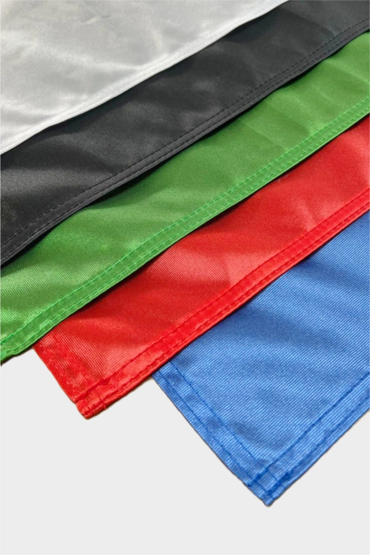 Irak Teleskopik Duvar Bayrağı Seti paket içeriği