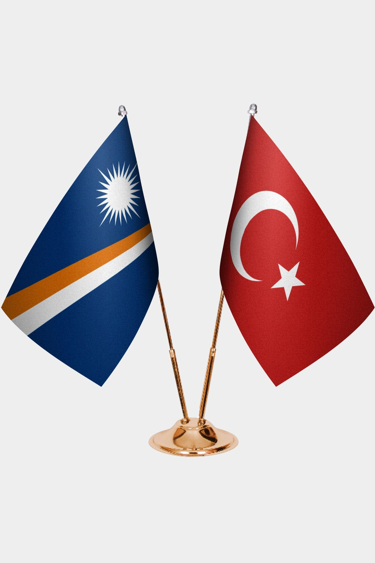 Marshall Adaları ve Türkiye İkili Masa Bayrağı Seti kurulum görünümü