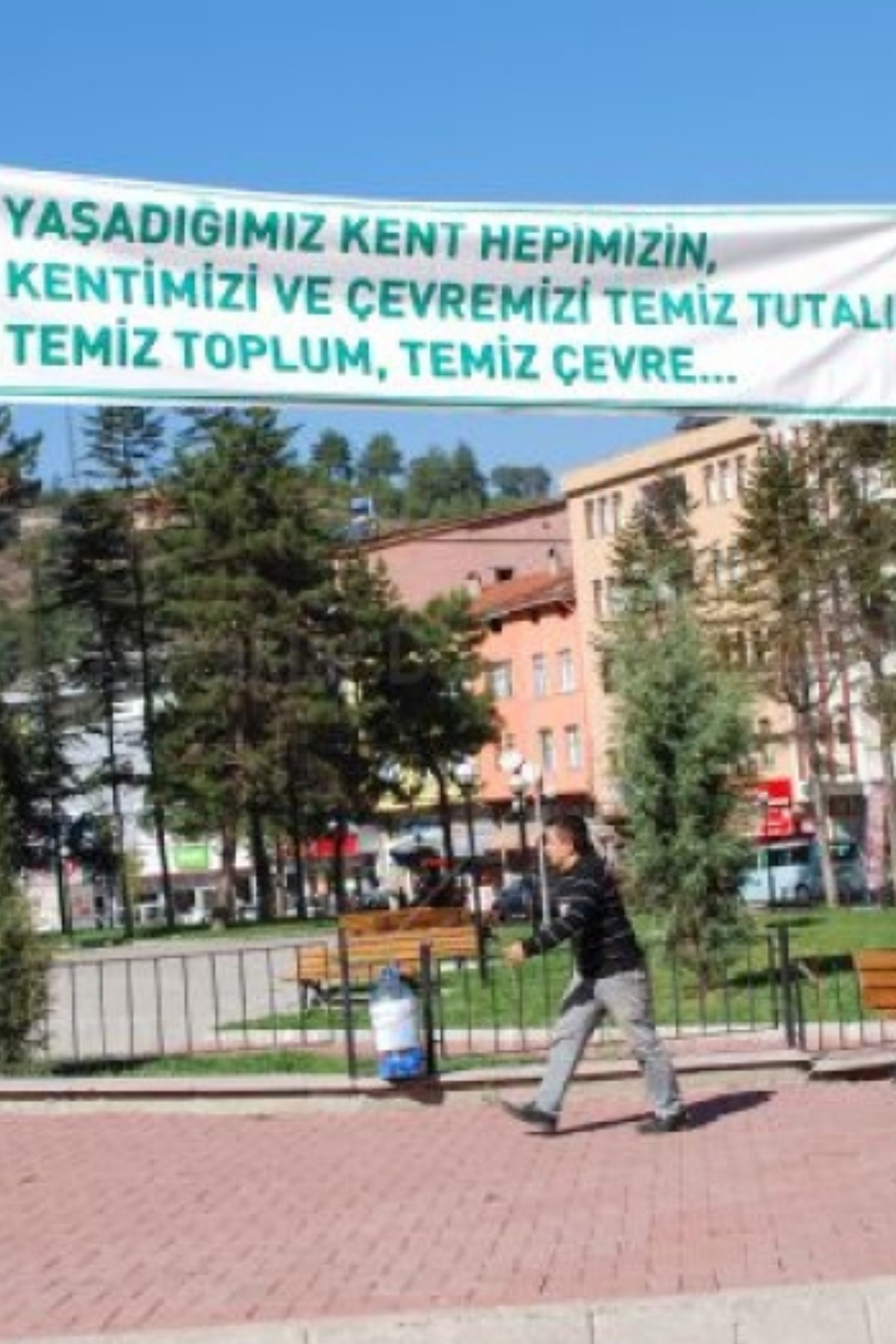 Rachel Fabric Reklam Afişi yakın çekim