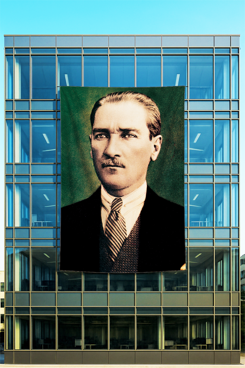 Raşel Kumaş Atatürk Portresi Posteri Yeşil Zeminli