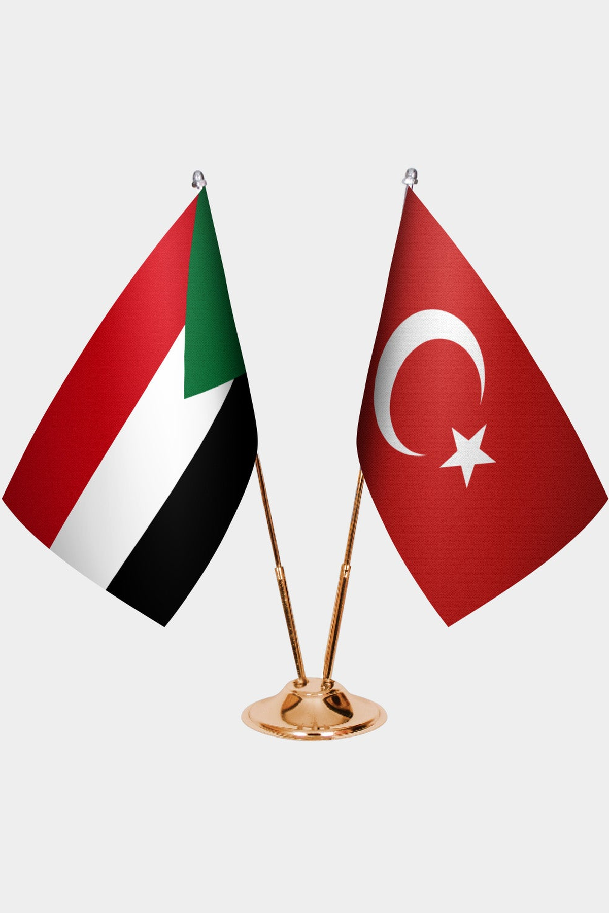 Sudan ve Türkiye İkili Masa Bayrağı Seti kurulum görünümü