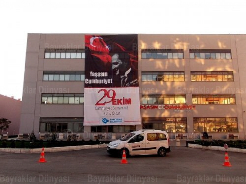 Atatürk Posteri 300X450cm Raşel Kumaş