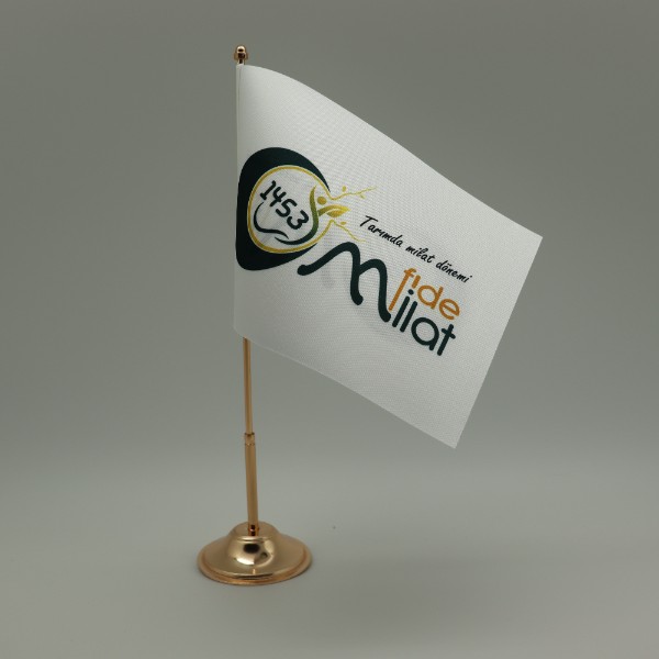 Tekli Sarı Kaplama Masa Bayrak