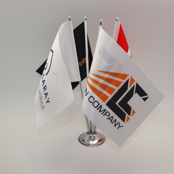 Dörtlü Masa Bayrak