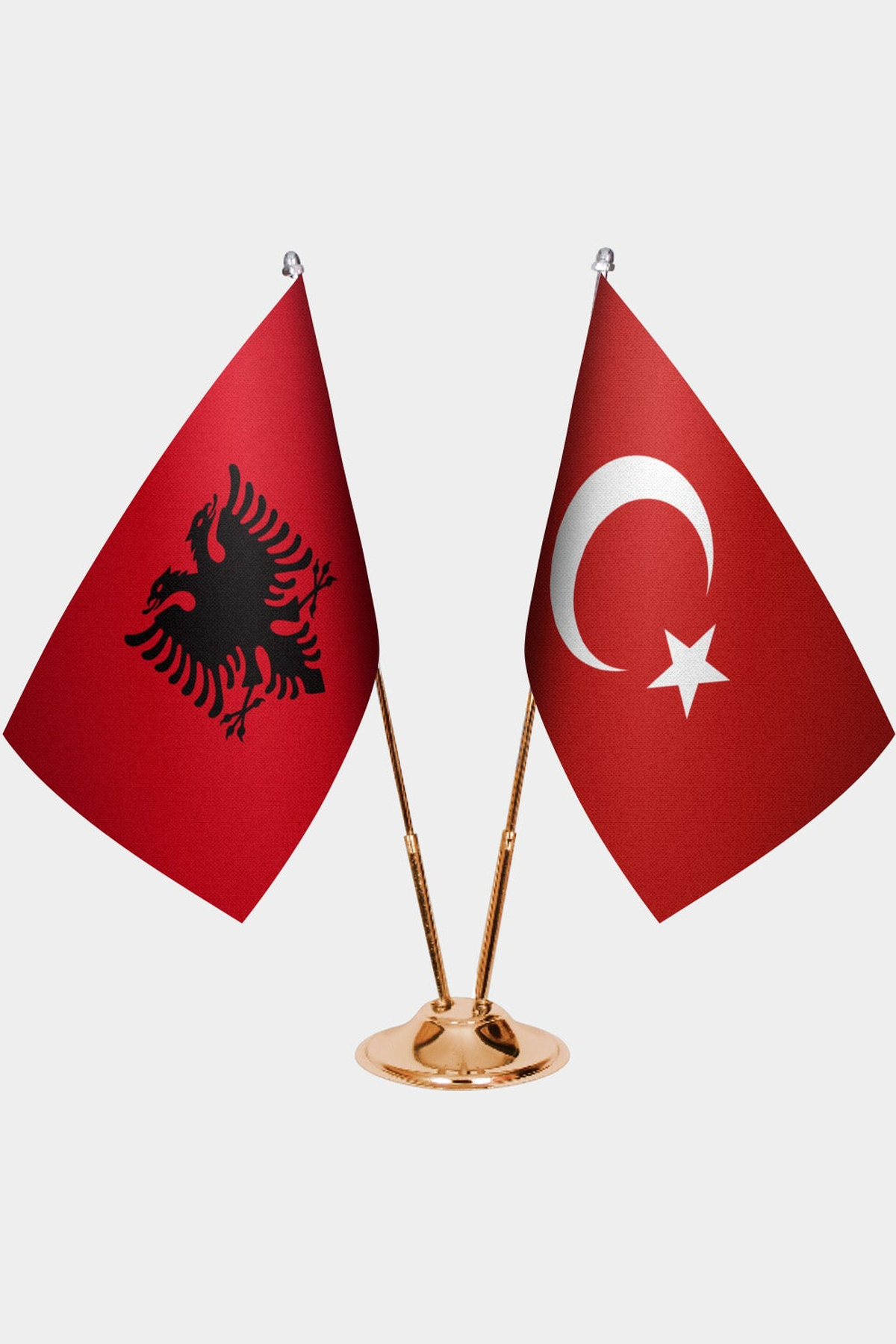 Arnavutluk ve Türkiye İkili Masa Bayrağı Seti kurulum görünümü