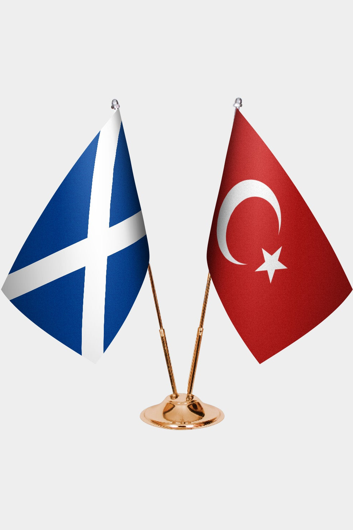 İskoçya ve Türkiye İkili Masa Bayrağı Seti kurulum görünümü