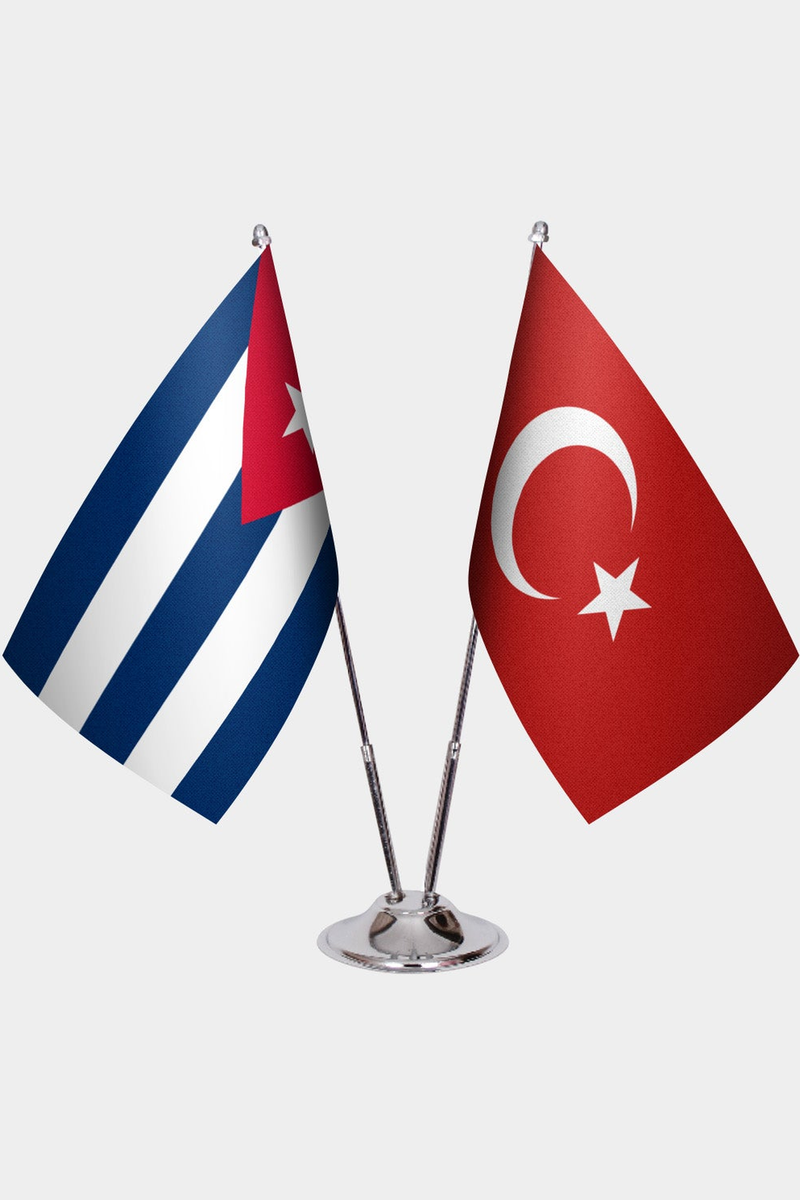 Küba ve Türkiye İkili Masa Bayrağı Seti