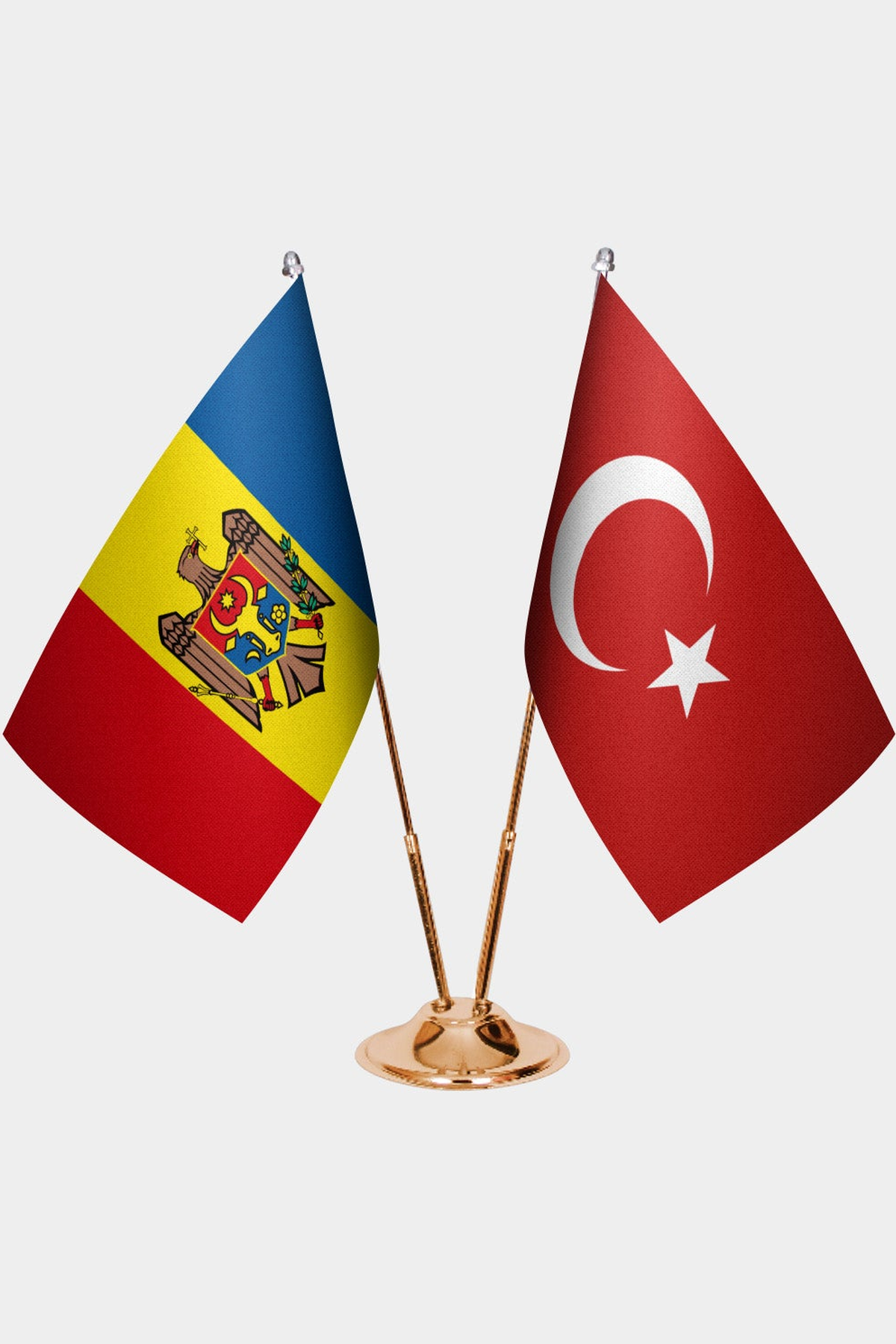Moldova ve Türkiye İkili Masa Bayrağı Seti kurulum görünümü