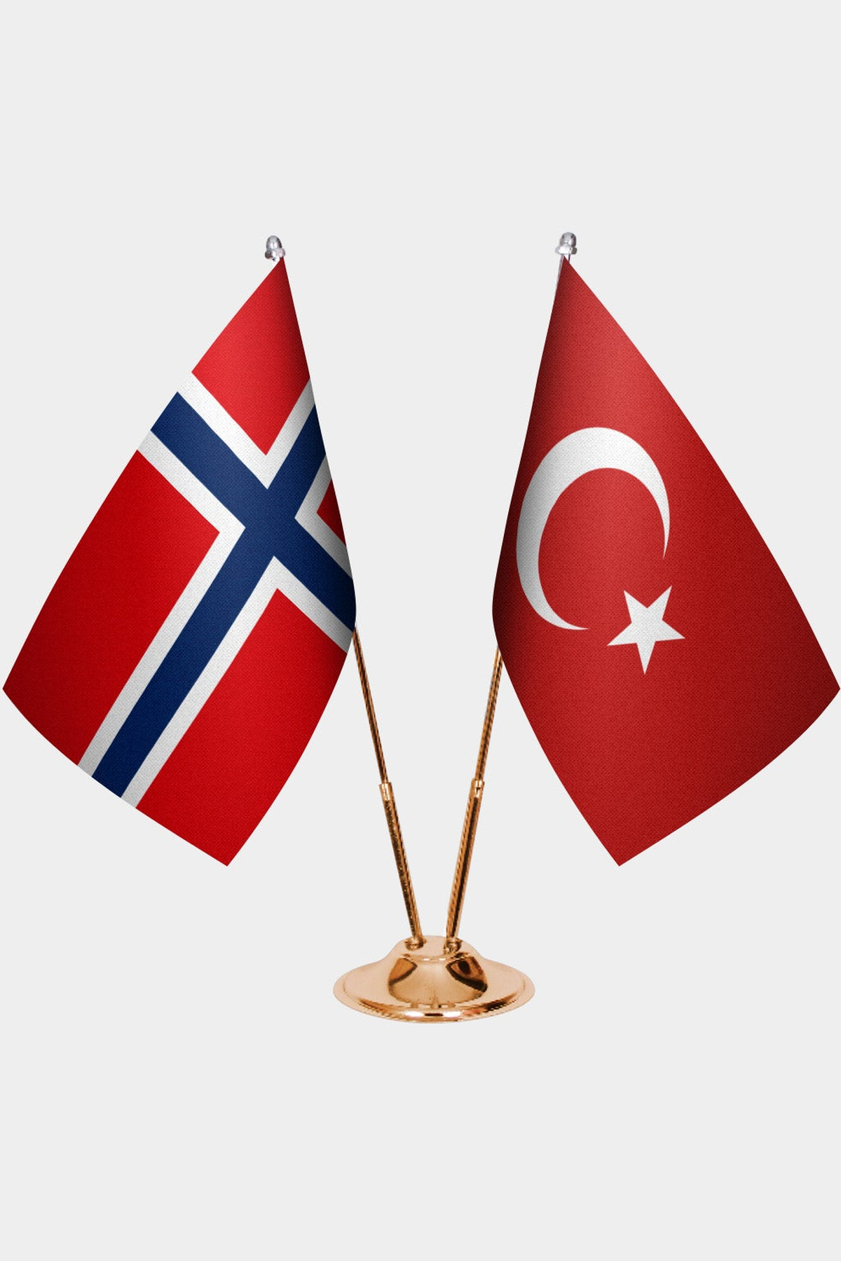 Norveç ve Türkiye İkili Masa Bayrağı Seti kurulum görünümü