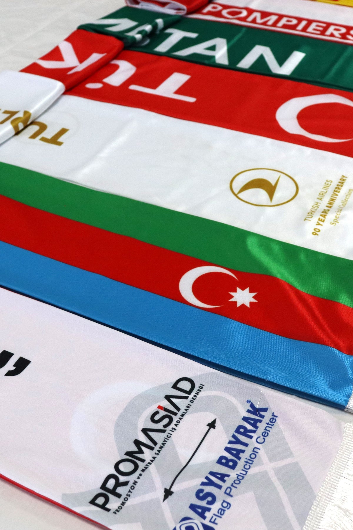 Özel Baskılı Atkı paket içeriği