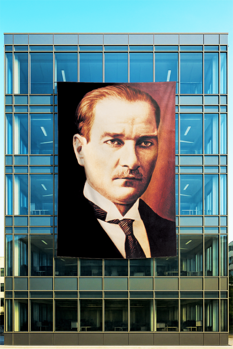 Raşel Kumaş Atatürk Portresi Posteri Kızıl Tonlu