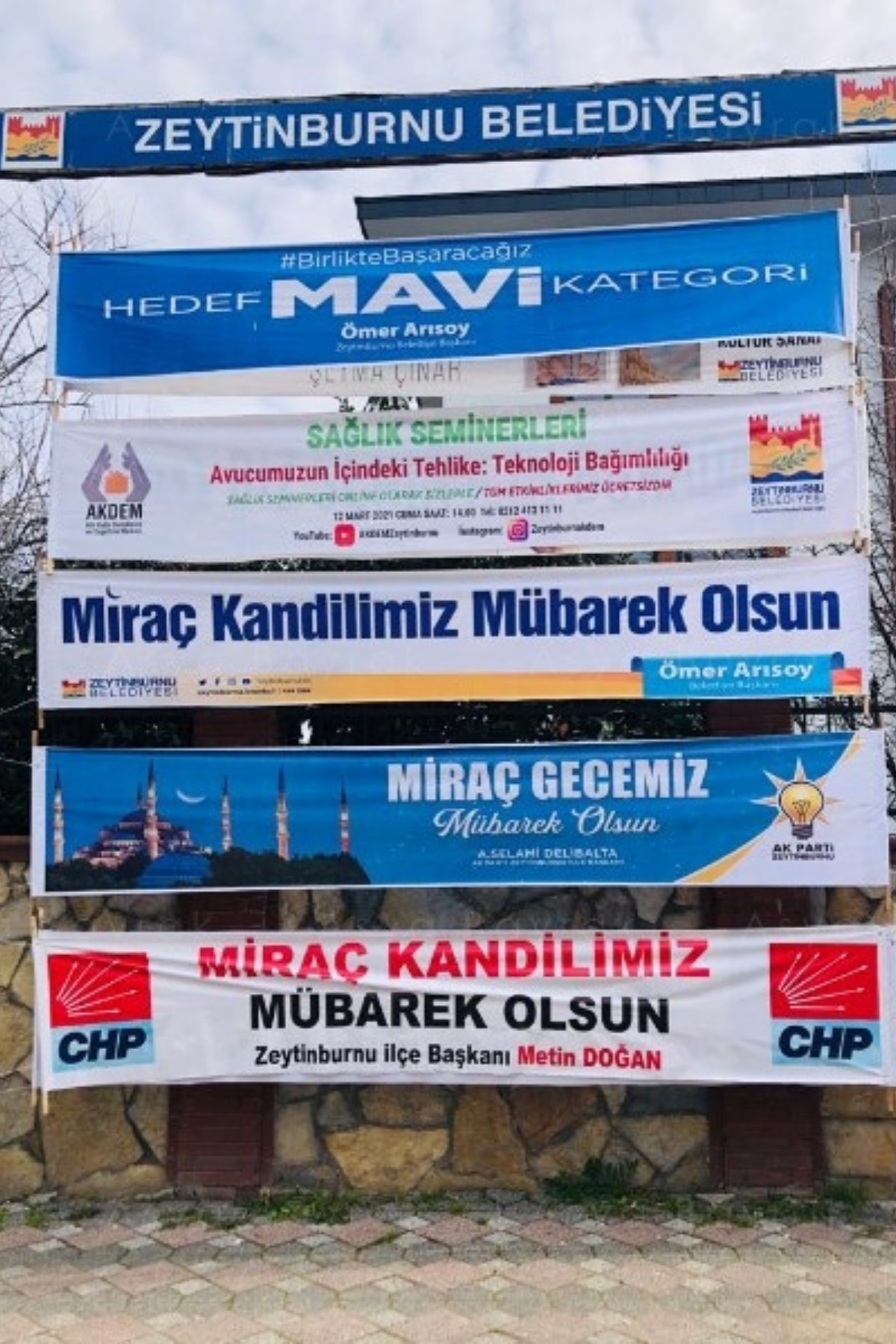 Reklam Brandası Afişi kullanım örneği