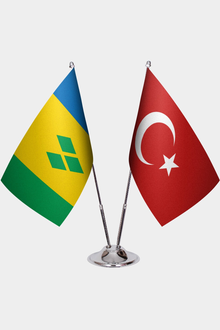 Saint Vincent ve Grenadinler ve Türkiye İkili Masa Bayrağı Seti