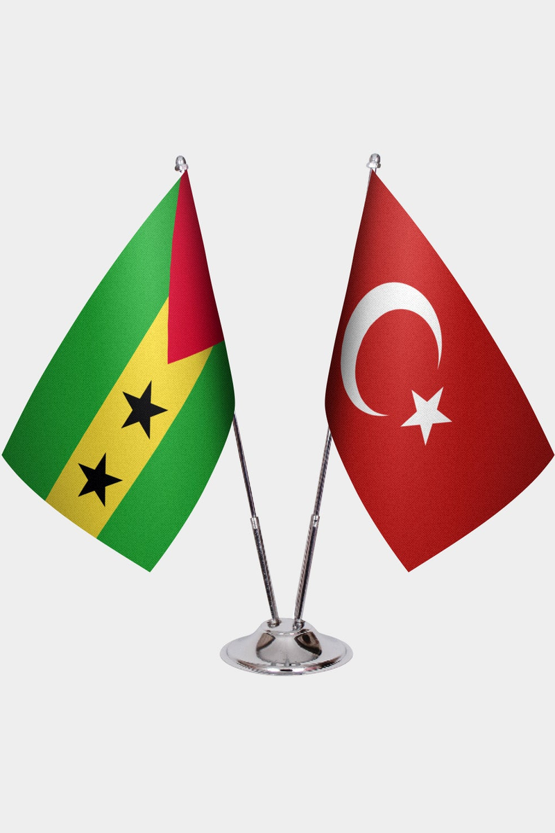 São Tomé ve Príncipe ve Türkiye İkili Masa Bayrağı Seti