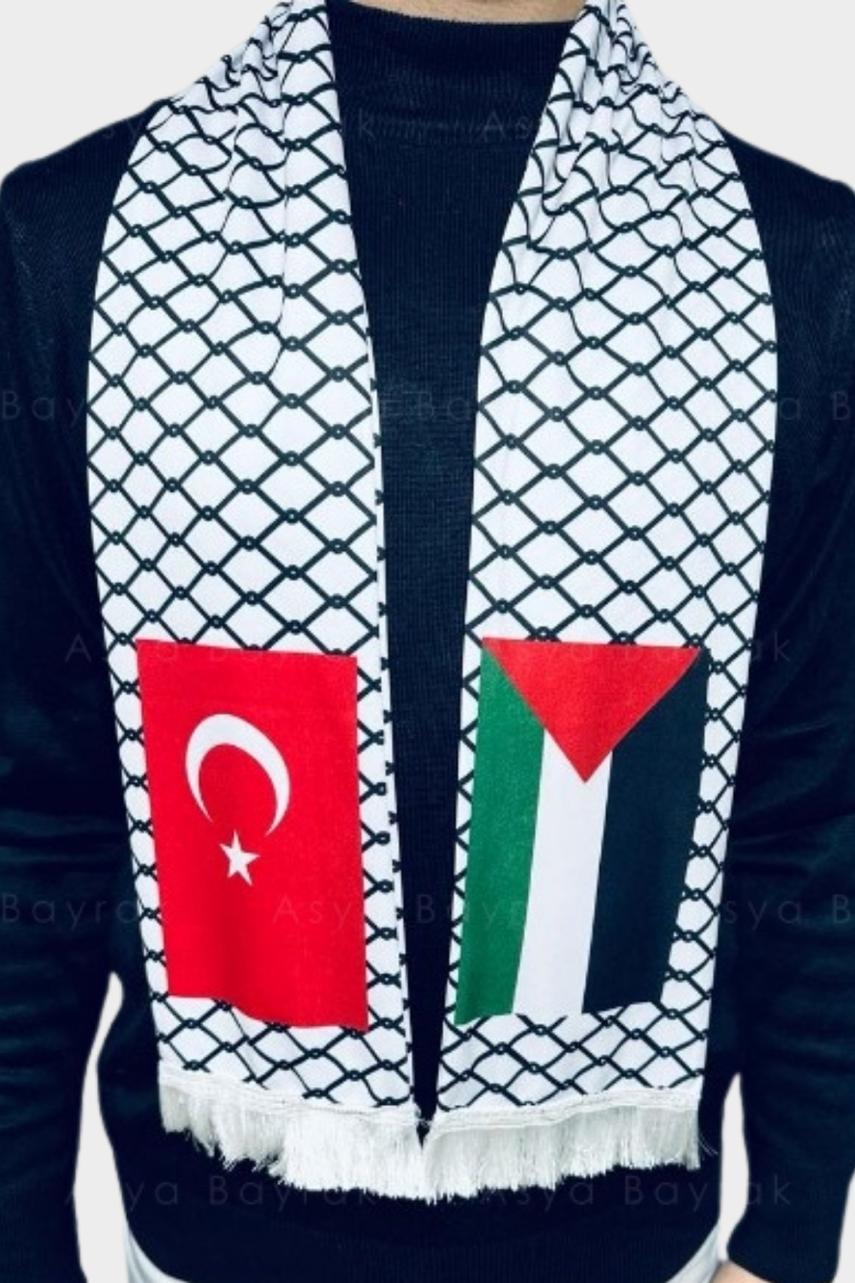 Türk ve Filistin Bayraklı Atkı farklı açıdan görünüm