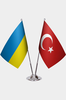 Ukrayna ve Türkiye İkili Masa Bayrağı Seti